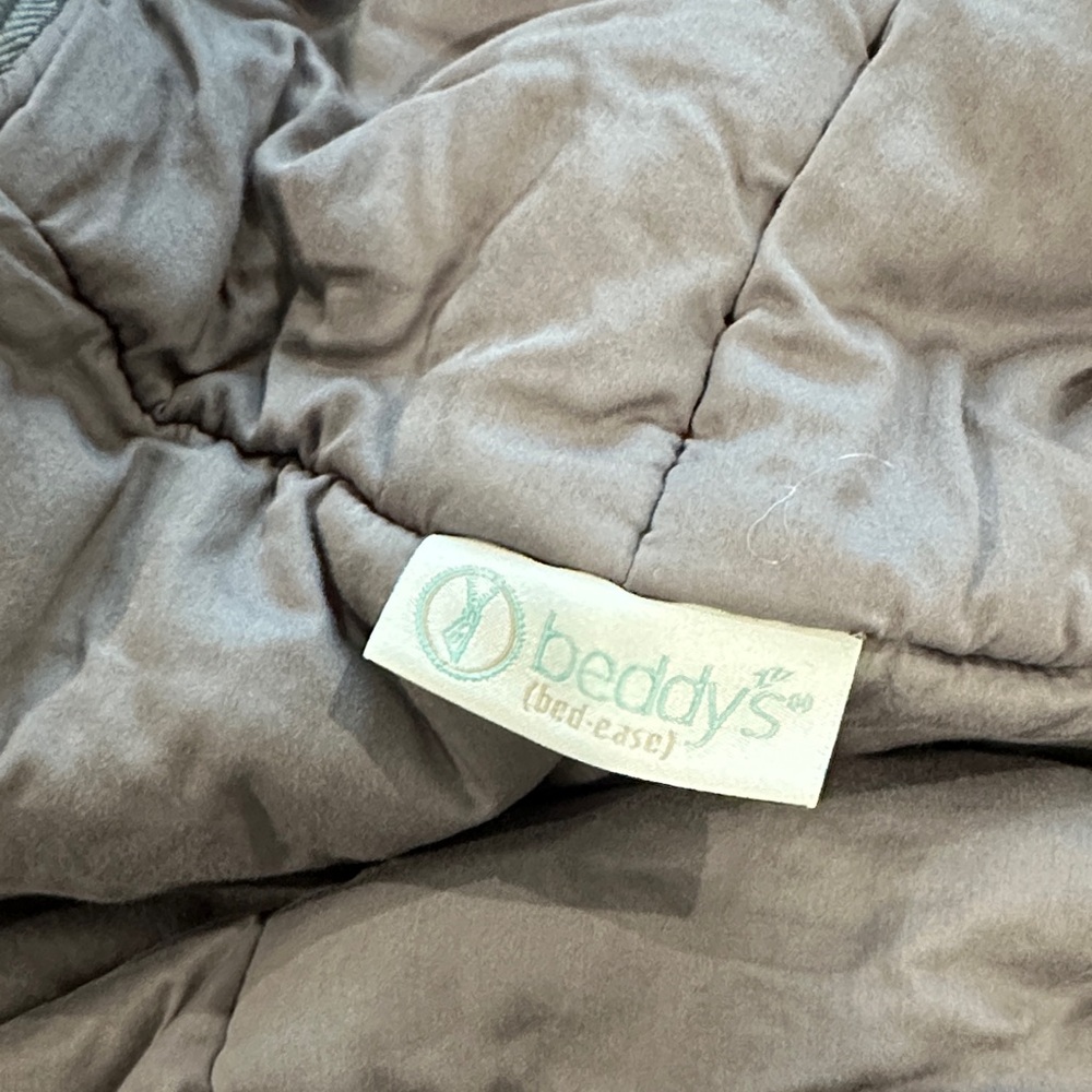 Beddy’s Geometric Gray and White Bedding Set FULL
